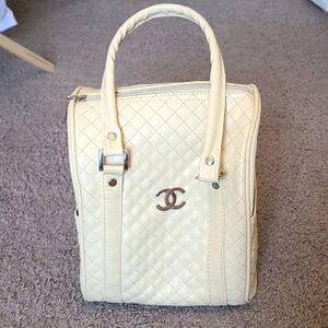 White leather "Chanel" purse